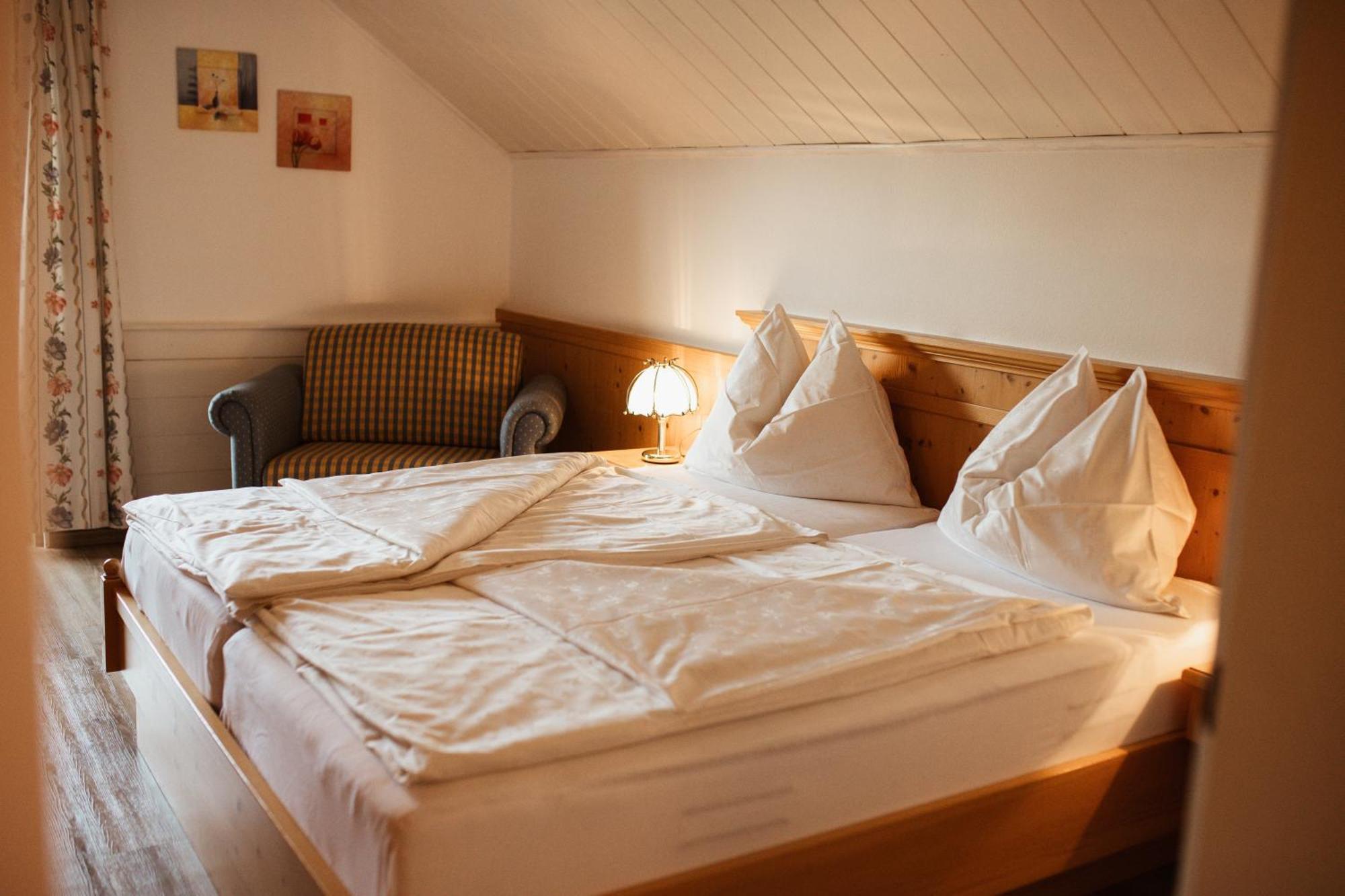 Primushaeusl Gaestehaus Strobl Room photo